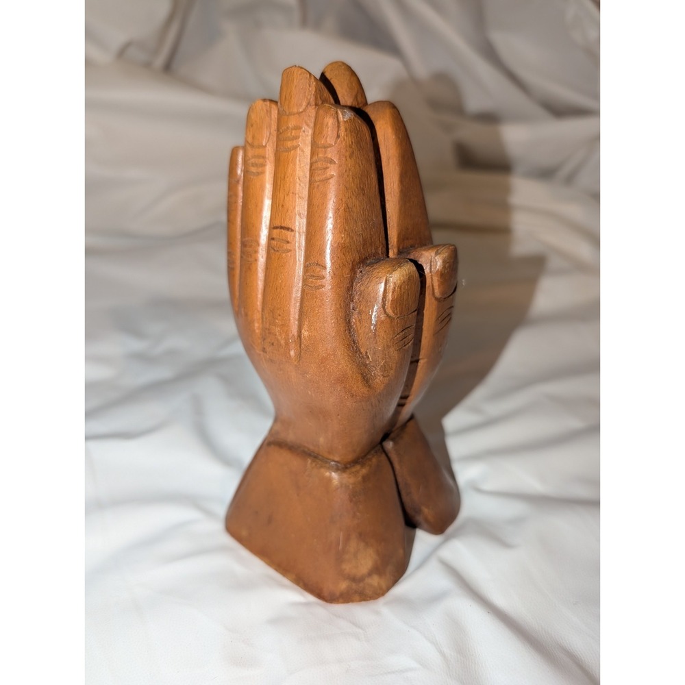 VTG WOOD HAND CARVED  PRAYING HANDS 3D RELIEF  7"Tall 3"Wide